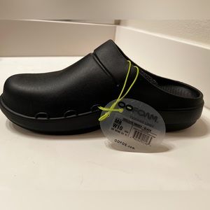 NWT OOFOS Clogs W8 M 10